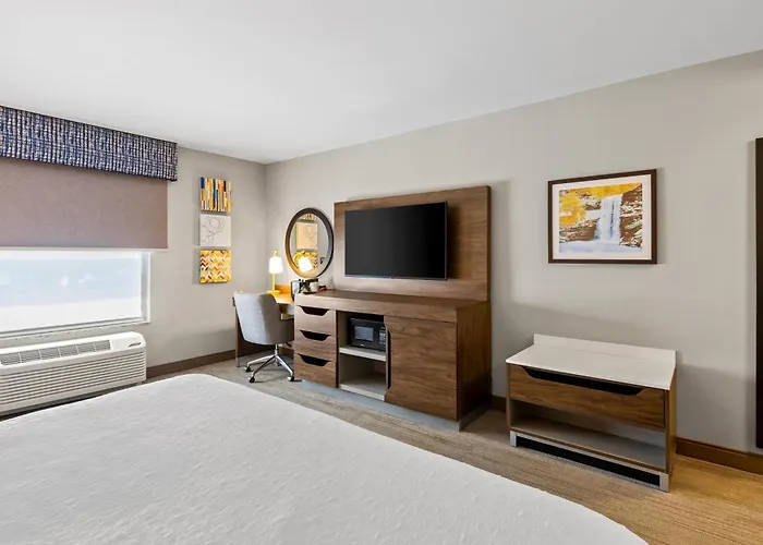 Hampton Inn & Suites Murfreesboro