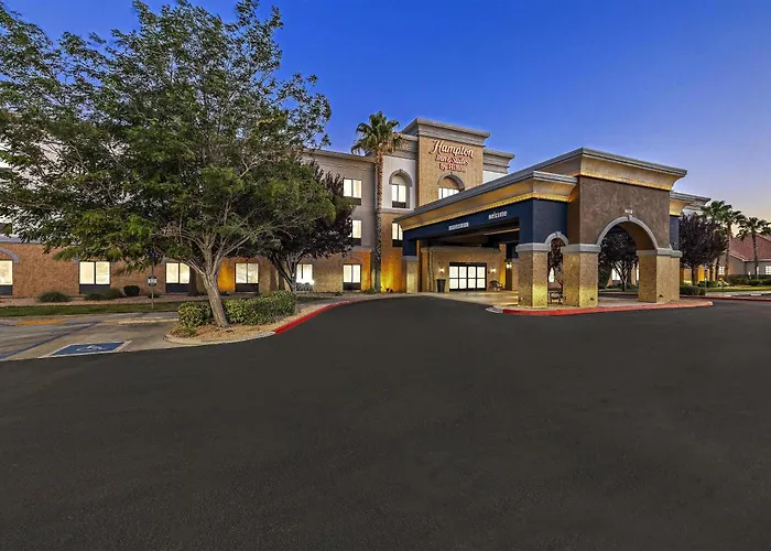 Hampton Inn & Suites Lancaster