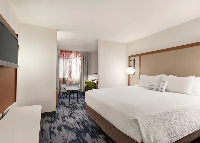 Fairfield Inn By Marriott Visalia Sequoia
