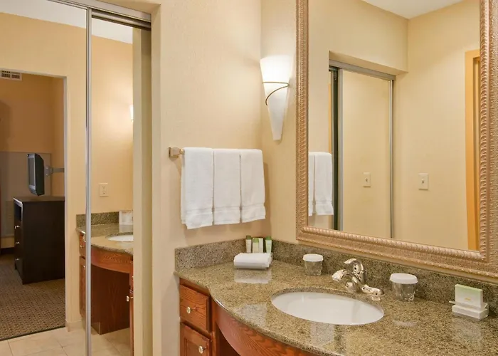 Homewood Suites By Hilton Tulsa-South