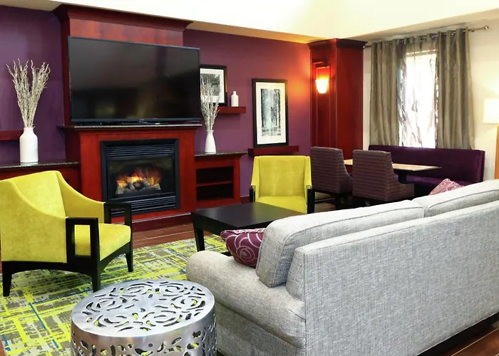 Hampton Inn And Suites Of Lamar