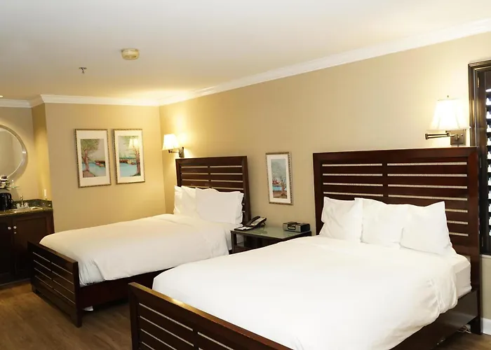 Cupertino Hotel