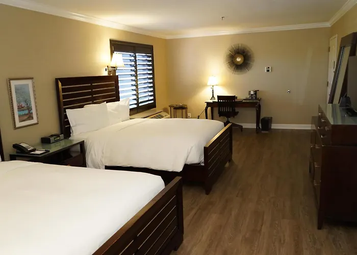 Cupertino Hotel