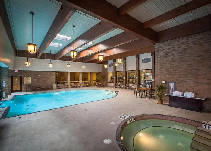 Doubletree By Hilton Pittsburgh-Green Tree