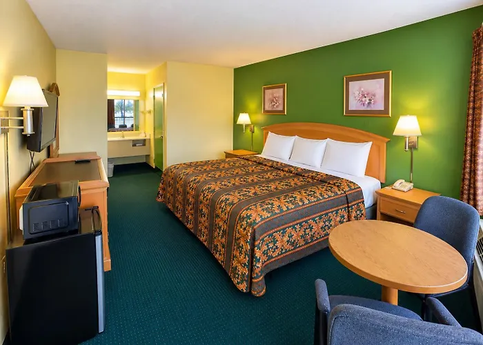Travelers Inn Gainesville