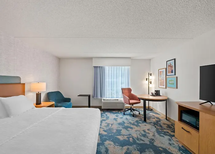 Hampton Inn & Suites Williamsburg-Central