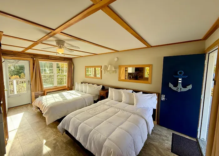 Eden Village Motel And Cottages