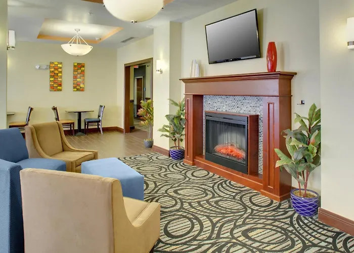 Holiday Inn Express & Suites Cross Lanes By Ihg