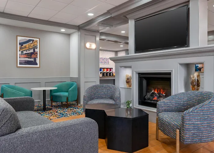 Hampton Inn Detroit/Southgate