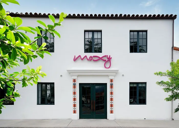 Moxy Santa Barbara