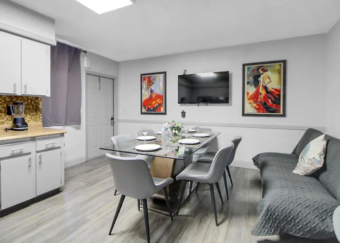 Sheridan Suites Apartments