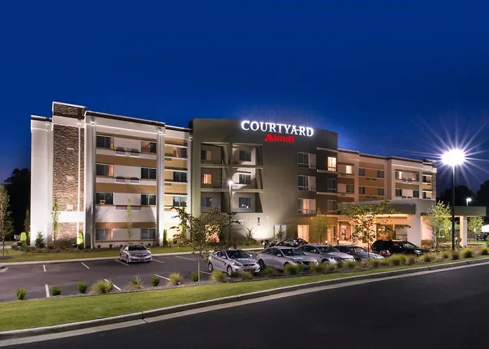 Courtyard By Marriott Hot Springs