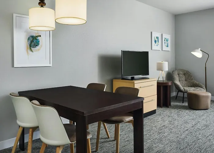 Towneplace Suites By Marriott Dickinson