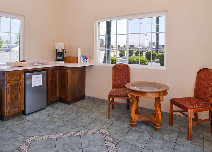 Americas Best Value Inn-Rialto