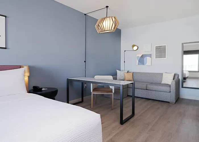 Atwell Suites Kansas City Airport By Ihg