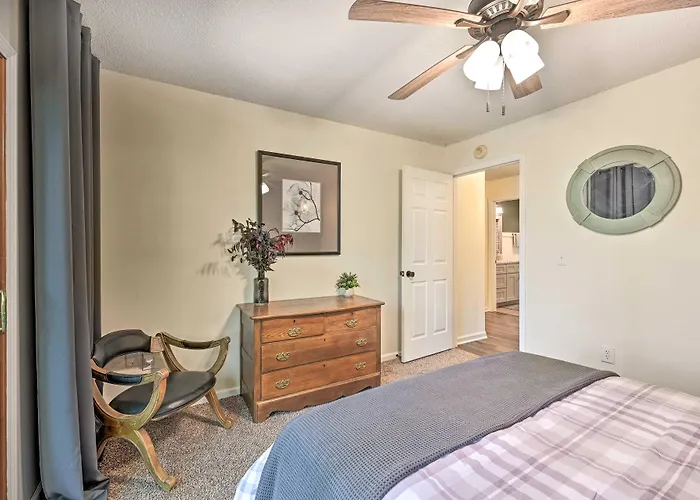 Game Room + Fire Pit! Multi-Level Anderson Home