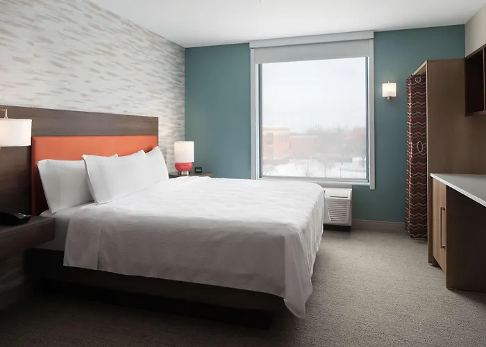 Home2 Suites By Hilton Des Moines At Drake University
