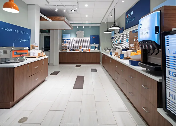Holiday Inn Express & Suites - Murrieta By Ihg