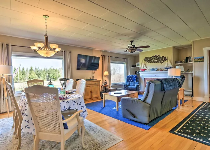Nautical Lubec Cottage W/ Fire Pit & Grill!
