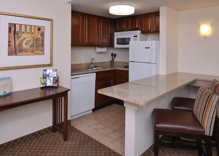 Staybridge Suites Indianapolis-Airport By Ihg