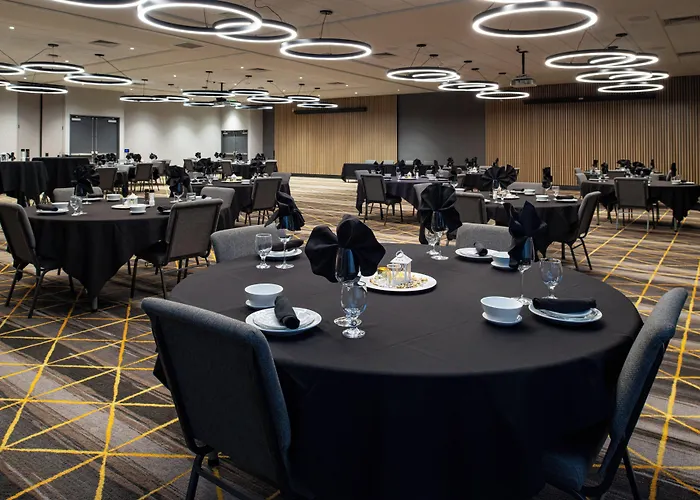 Holiday Inn & Suites - Idaho Falls By Ihg