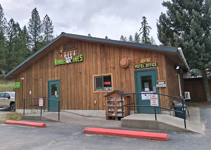 Rimrock Lodge
