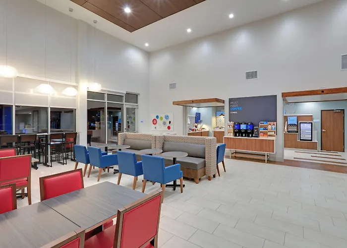 Holiday Inn Express & Suites - Dallas Nw Hwy - Love Field By Ihg
