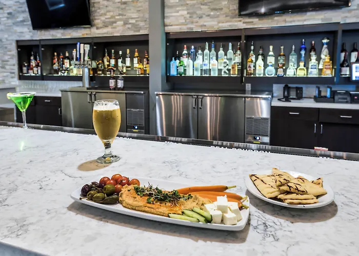 Holiday Inn & Suites Silicon Valley - Milpitas By Ihg