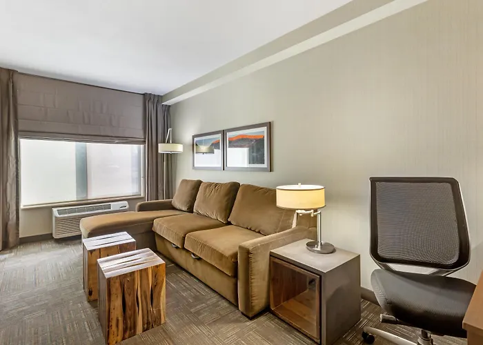 Best Western Plus Cottontree Inn