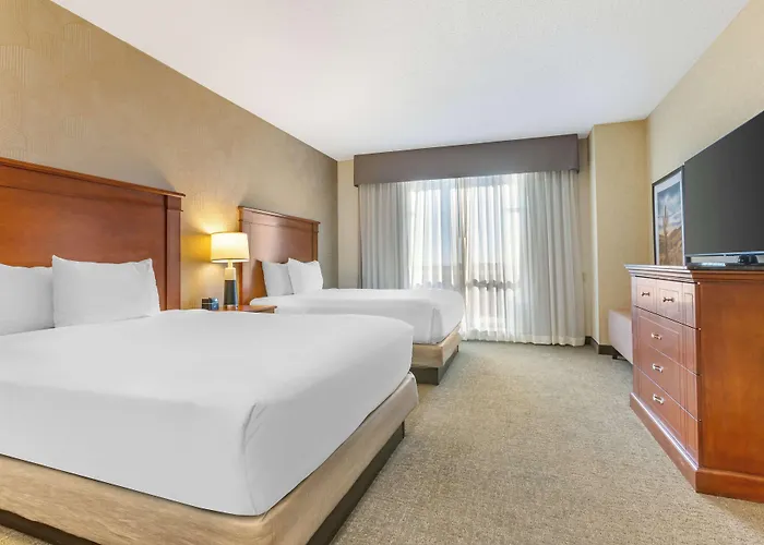 Drury Plaza Hotel Phoenix Tempe