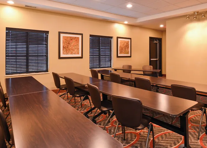 Staybridge Suites Merrillville By Ihg