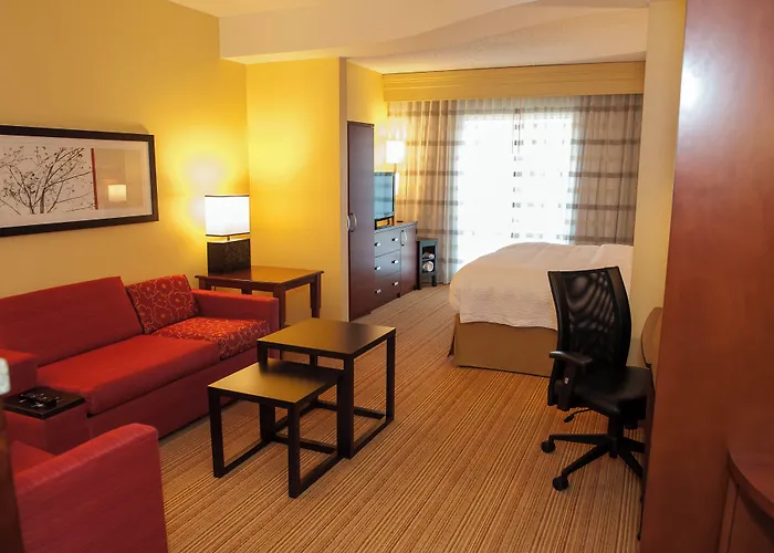 Courtyard By Marriott Pittsburgh North/Cranberry Woods