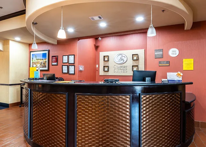 Comfort Suites Lake Worth