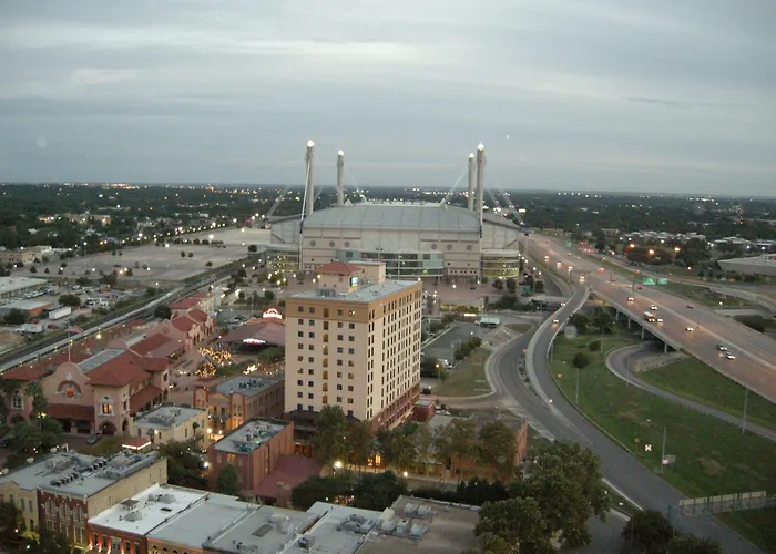 Staybridge Suites San Antonio Downtown Convention Center By Ihg