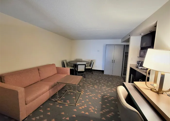 Holiday Inn Hotel & Suites Ann Arbor University Of Michigan Area By Ihg