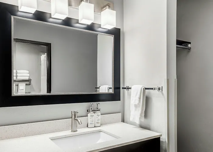 Garner Hotel Auburn - Seattle By Ihg