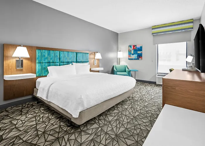 Hampton Inn Bloomington West