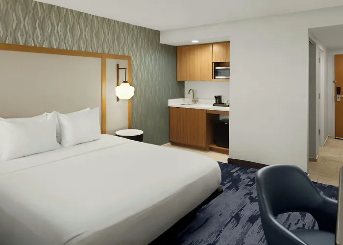 Fairfield Inn & Suites By Marriott Virginia Beach Oceanfront