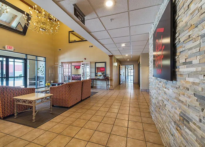 Red Roof Inn St Louis - Troy, Il