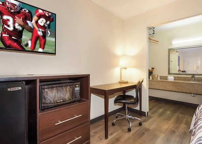 Red Roof Inn Santee