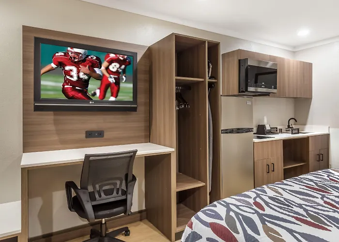 Budgetel Inn And Suites