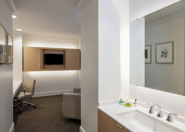 Intercontinental Cleveland By Ihg