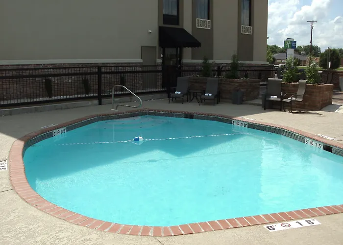 Holiday Inn Express New Albany By Ihg