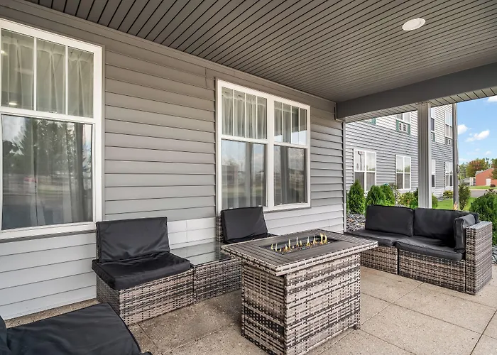 Country Inn & Suites By Radisson, Birch Run-Frankenmuth, Mi
