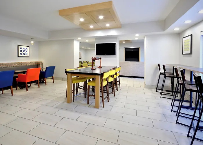 Holiday Inn Express Durham By Ihg