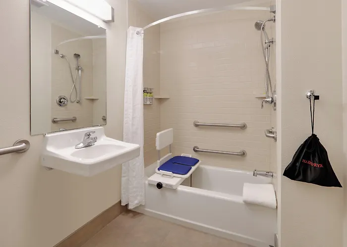 Candlewood Suites Salina By Ihg