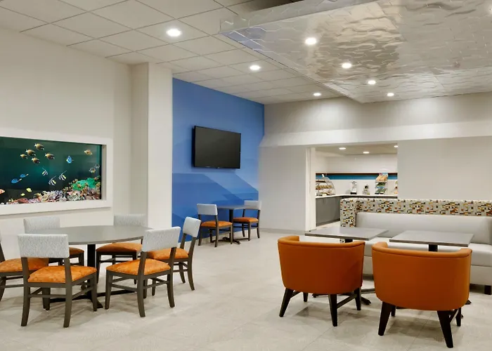 Holiday Inn Express - Williamsburg Busch Gardens Area, an IHG Hotel
