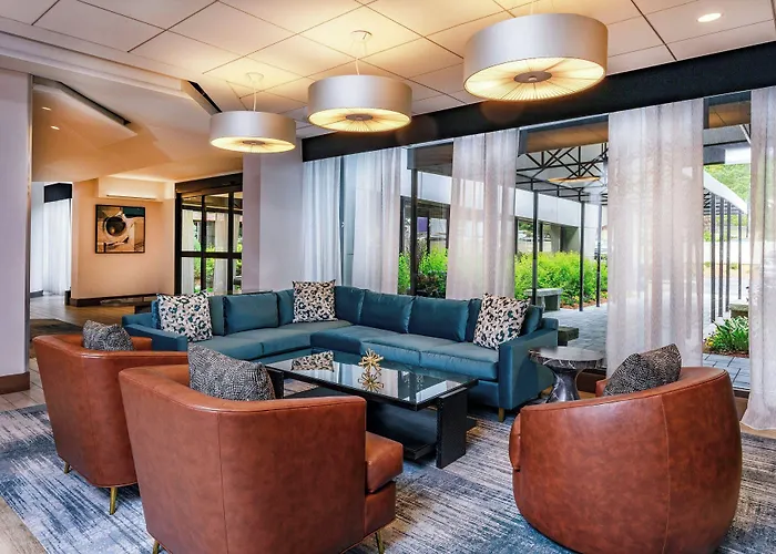 Four Points By Sheraton Norwood Conference Center