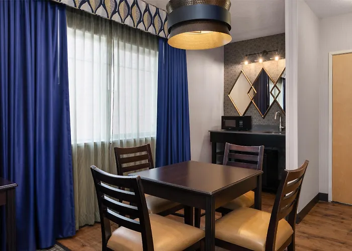 Best Western Plus Grant Creek Inn