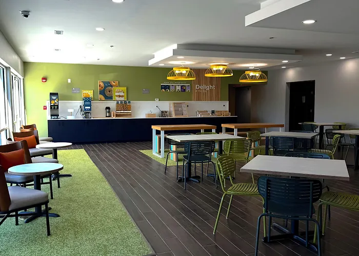 Fairfield Inn & Suites By Marriott Bloomington